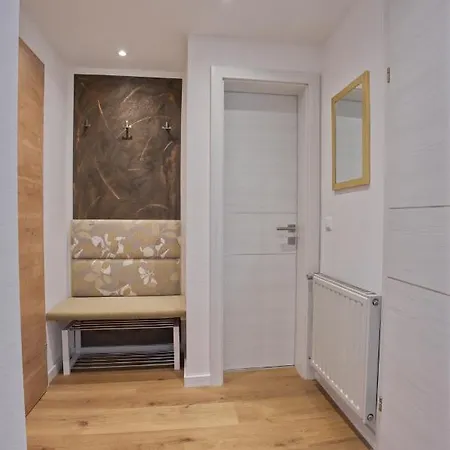 Holzer Apartment Villach