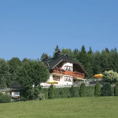 Holzer Apartment